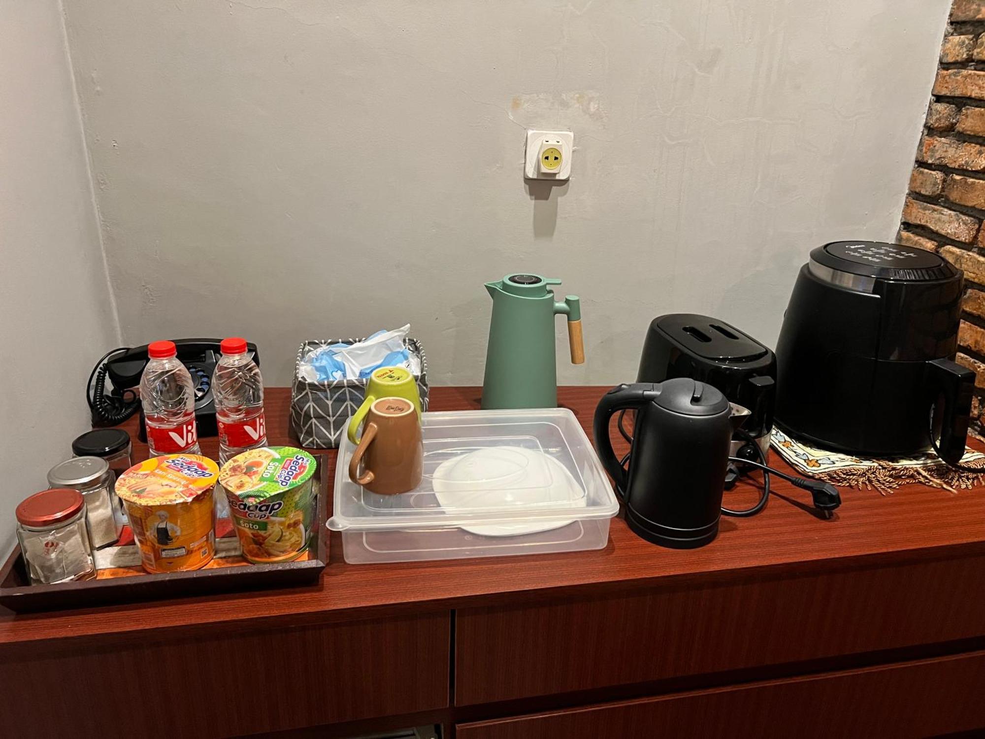 Pendopo Nilam Den Erwin Wisma tamu *