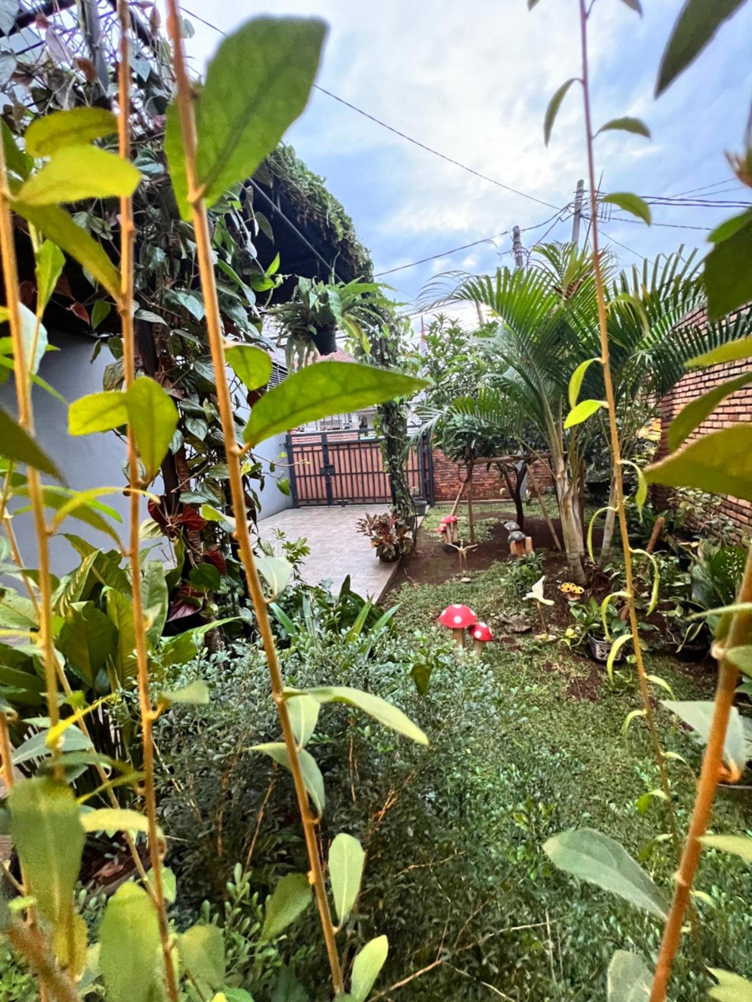 Wisma tamu Pendopo Nilam Den Erwin Bekasi